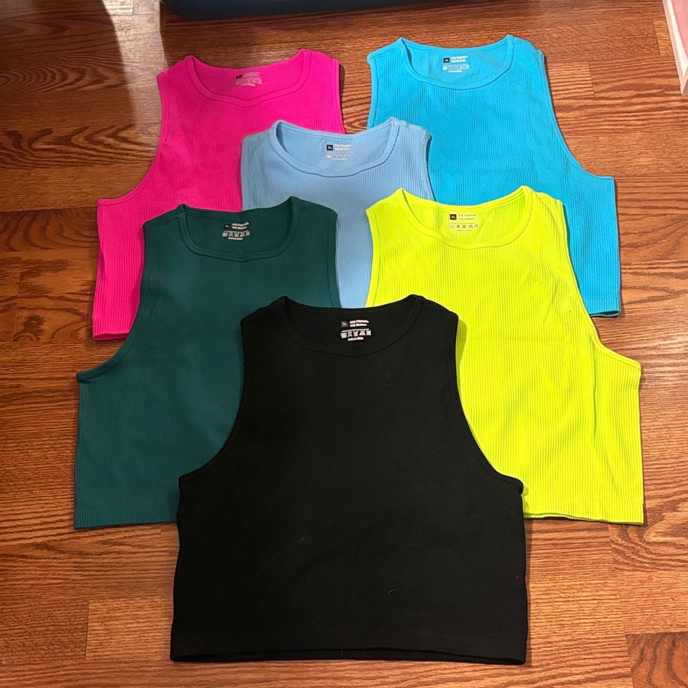 Colorful Womens Sleeveless Crop Tops Set